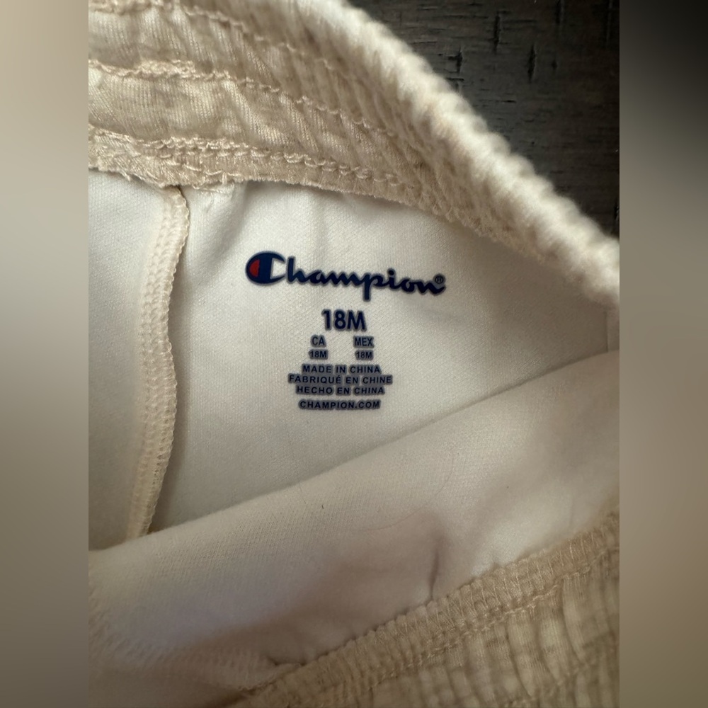 Champion suit - 18 months - Picture 5 of 5